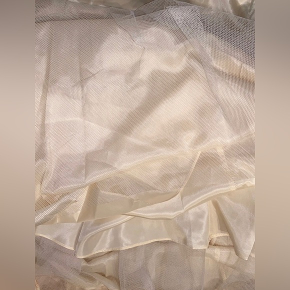 ADRIANNA PAPELL FORMAL GOWN IVORY STRAPLESS BALL GOWN FLOWERS NWT - Picture 10 of 12